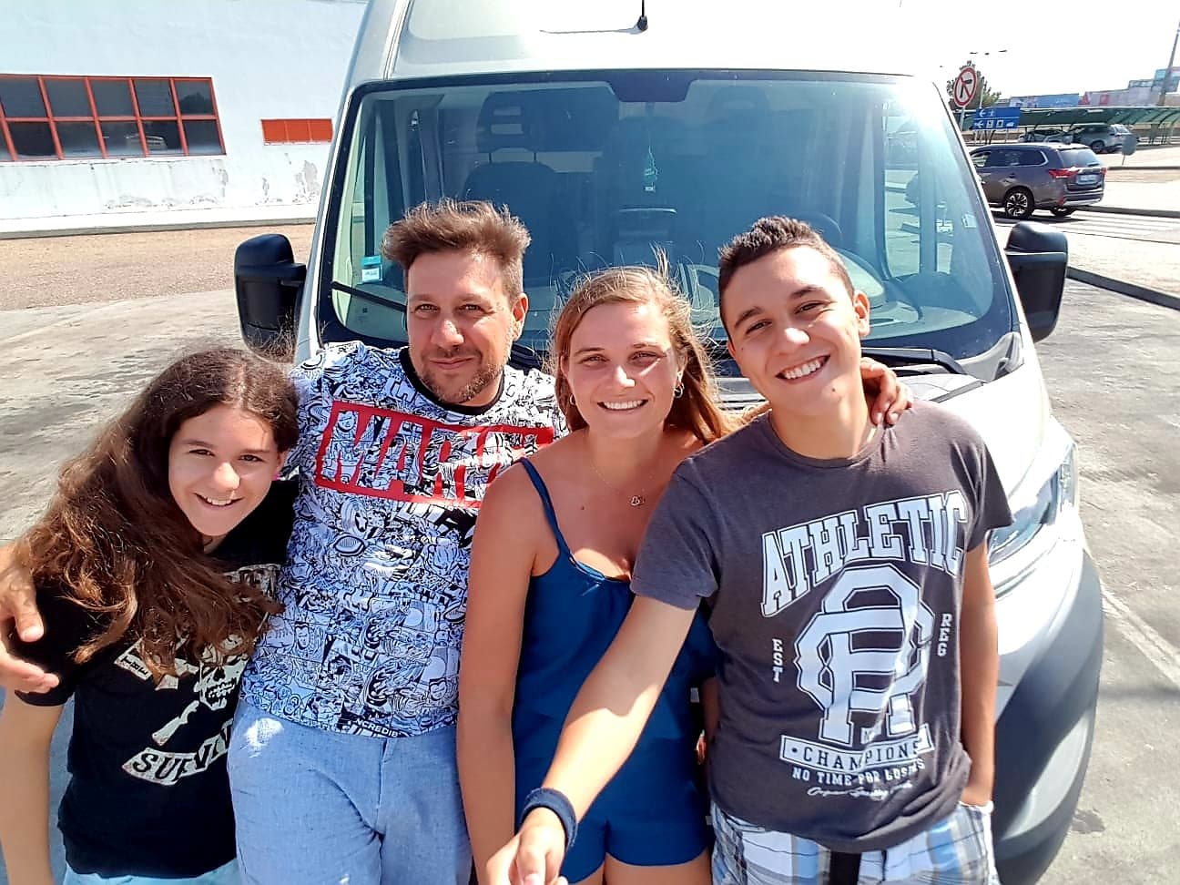 Cómo Hicimos un Viaje Barato por Europa en Familia y en Furgoneta